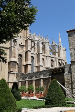 Klosterhage, Katedral, Viuex ville, gamlebyen, Canal du Midi, Narbonne, Ponte Marchant, middelalder, Sør-Frankrike, Frankrike